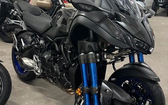 Gebrauchtmotorrad Yamaha Niken - Bild 1