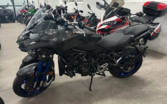 Gebrauchtmotorrad Yamaha Niken - Bild 5