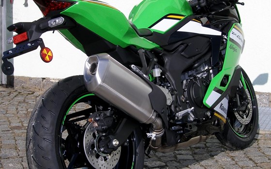 Gebrauchtmotorrad Kawasaki Ninja ZX-4RR - Bild 9