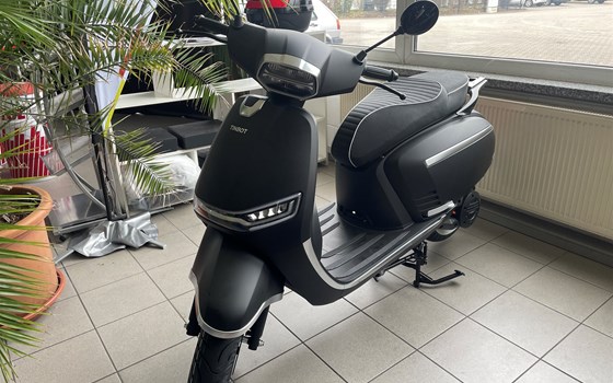 Neufahrzeug TinBot TB-F80 - Bild 2