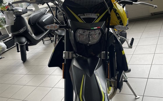 Neufahrzeug SWM SM 125 R - Bild 2