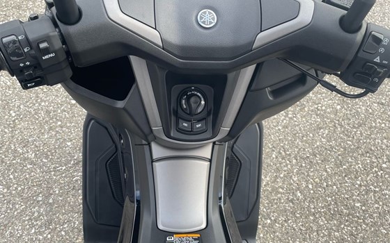 Neufahrzeug Yamaha NMAX 125 Tech MAX - Bild 11 Neufahrzeug Yamaha NMAX 125 Tech MAX - Bild 11