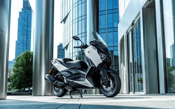 Neufahrzeug Yamaha XMAX 300 Tech MAX - Bild 7 Neufahrzeug Yamaha XMAX 300 Tech MAX - Bild 7