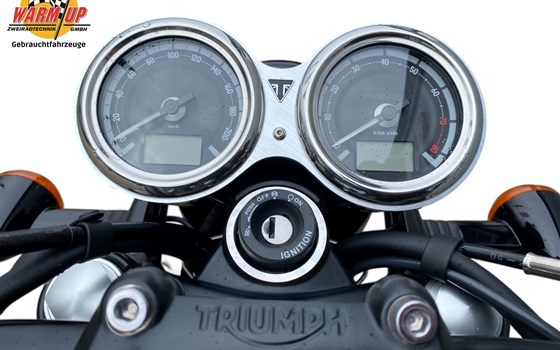 Gebrauchtmotorrad Triumph Bonneville T120 Black - Bild 7