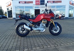 Neumotorrad Moto Guzzi V100 Mandello