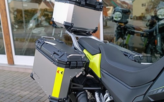Neufahrzeug QJ Motor SVT 650 X - Bild 4
