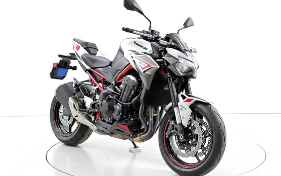 Motorrad Occasion Kawasaki Z900 - Bild 2