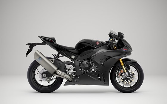 Neufahrzeug Honda CBR1000RR-R Fireblade SP Carbon Edition - Bild 2 Neufahrzeug Honda CBR1000RR-R Fireblade SP Carbon Edition - Bild 2
