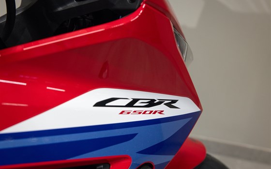 Neufahrzeug Honda CBR650R - Bild 4