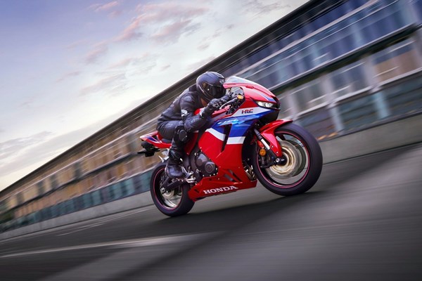 Honda CBR600RR (Grand Prix Red) - Bild 5
