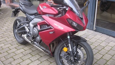 Daytona 660