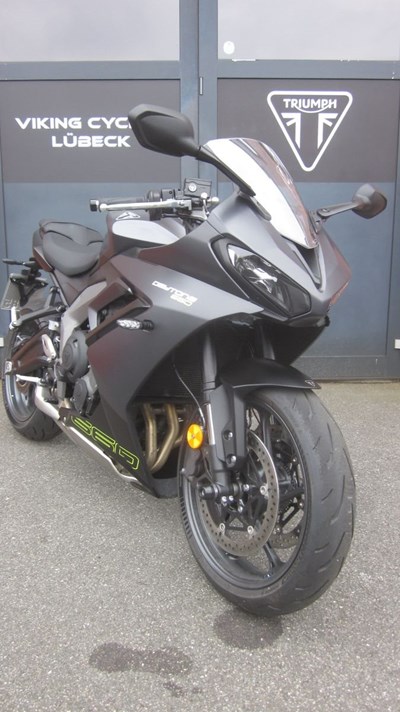 Daytona 660