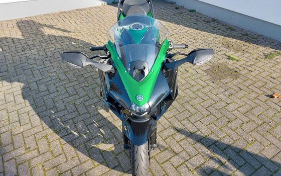 Gebrauchtmotorrad Kawasaki Ninja H2 SX SE - Bild 4