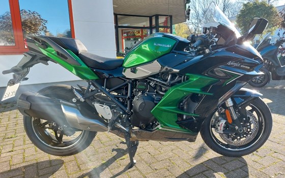 Gebrauchtmotorrad Kawasaki Ninja H2 SX SE - Bild 7