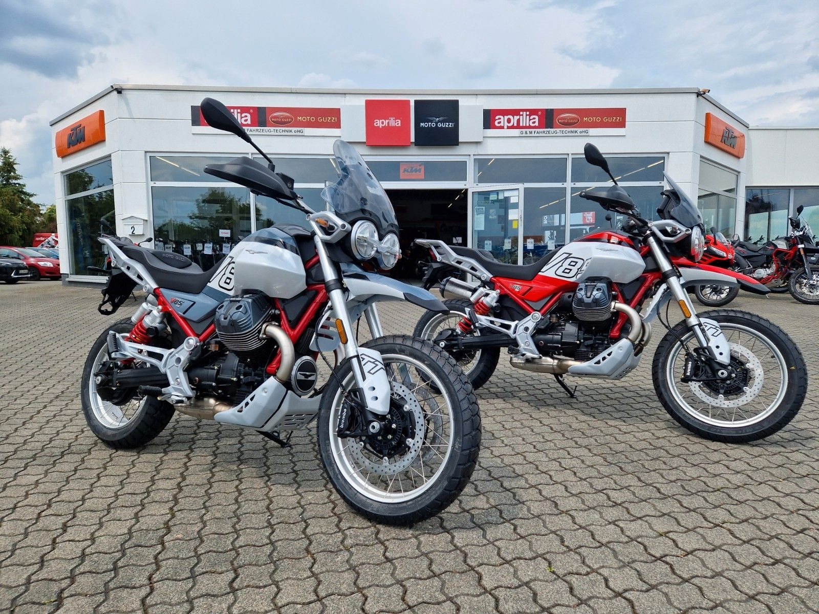 Moto Guzzi V85 TT 