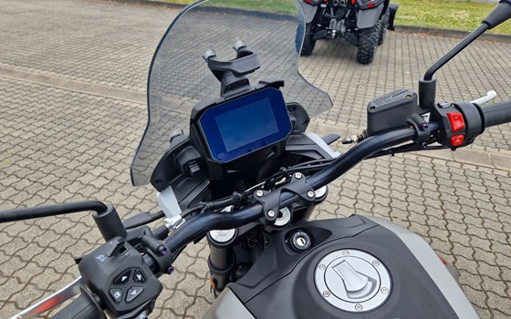 Neufahrzeug Moto Guzzi V85 Strada - Bild 12