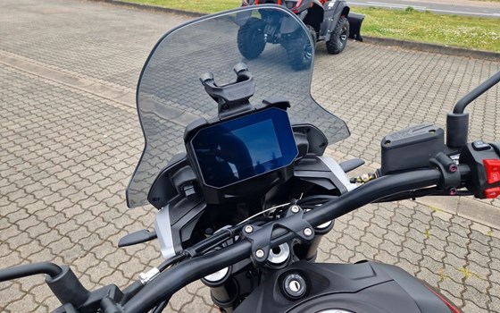 Neufahrzeug Moto Guzzi V85 Strada - Bild 9