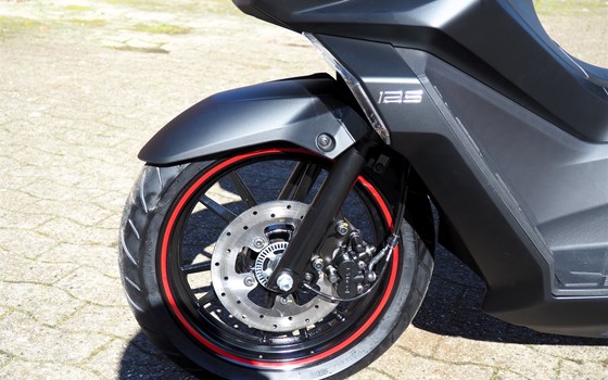 Neufahrzeug Kymco Sky Town 125i ABS - Bild 9