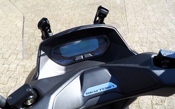 Neufahrzeug Kymco Sky Town 125i ABS - Bild 13
