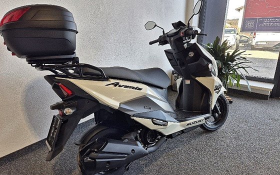 Neufahrzeug Suzuki Avenis 125 - Bild 3 Neufahrzeug Suzuki Avenis 125 - Bild 3