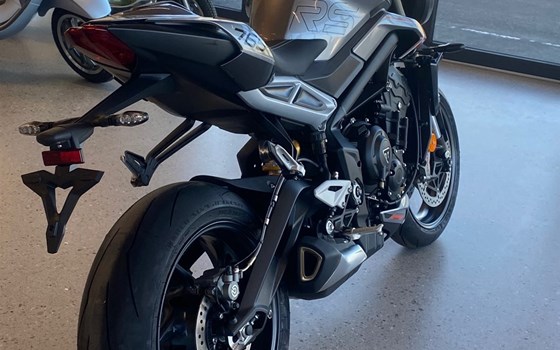 Neufahrzeug Triumph Street Triple RS - Bild 3 Neufahrzeug Triumph Street Triple RS - Bild 3