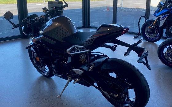 Neufahrzeug Triumph Street Triple RS - Bild 4 Neufahrzeug Triumph Street Triple RS - Bild 4