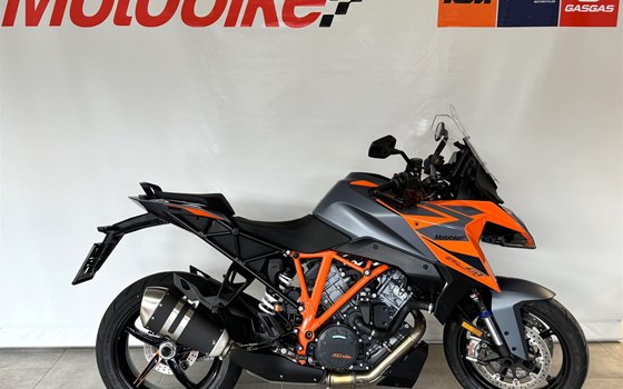 Gebrauchtmotorrad KTM 1290 Super Duke GT - Bild 2 Gebrauchtmotorrad KTM 1290 Super Duke GT - Bild 2