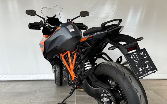 Gebrauchtmotorrad KTM 1290 Super Duke GT - Bild 6 Gebrauchtmotorrad KTM 1290 Super Duke GT - Bild 6