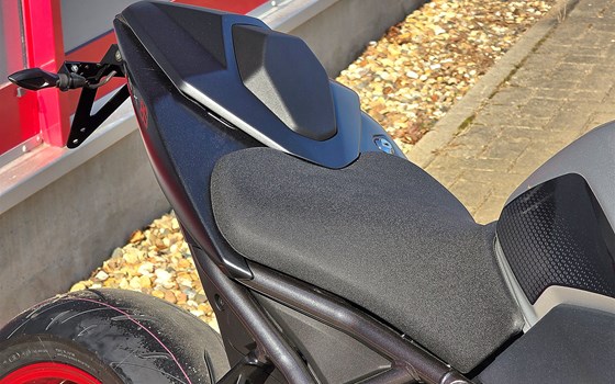 Gebrauchtmotorrad Suzuki GSX-8S - Bild 11