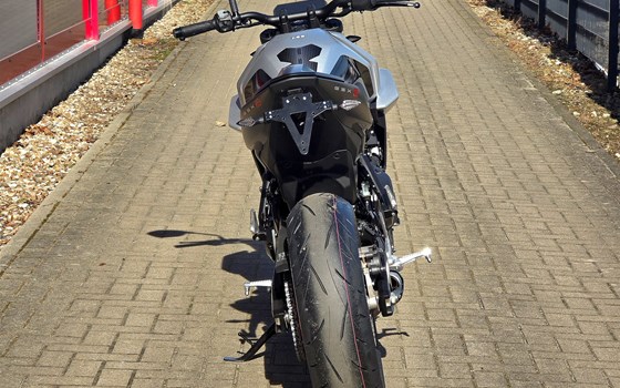 Gebrauchtmotorrad Suzuki GSX-8S - Bild 8