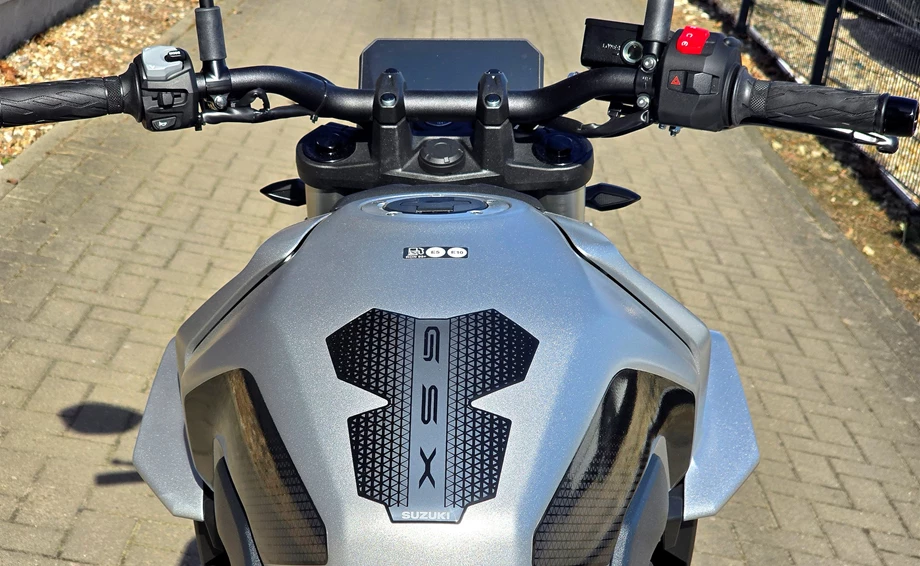 Angebot Suzuki GSX-8S Bild 13: Angebot Suzuki GSX-8S