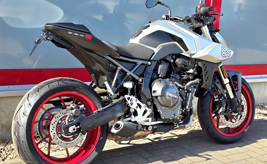 Angebot Suzuki GSX-8S Bild 2: Angebot Suzuki GSX-8S
