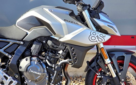 Gebrauchtmotorrad Suzuki GSX-8S - Bild 15