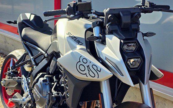 Gebrauchtmotorrad Suzuki GSX-8S - Bild 16