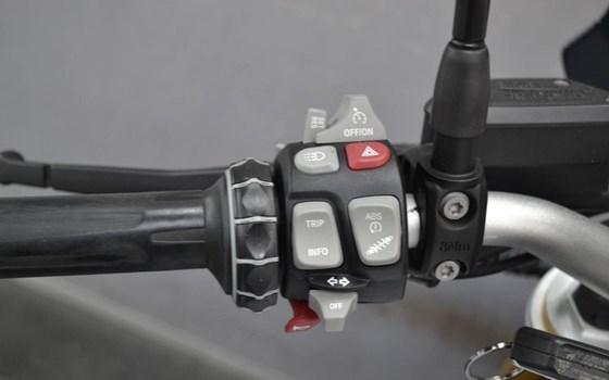 Gebrauchtmotorrad BMW R 1200 R - Bild 10