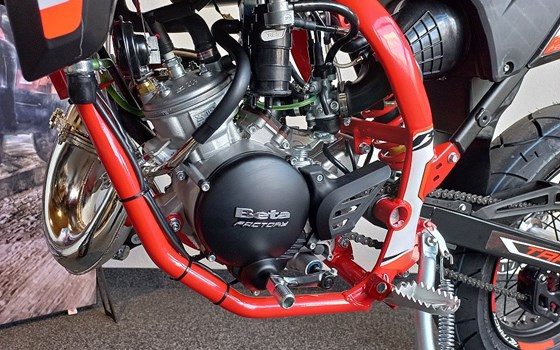 Neufahrzeug Beta RR Motard 2T 50 Track - Bild 11 Neufahrzeug Beta RR Motard 2T 50 Track - Bild 11
