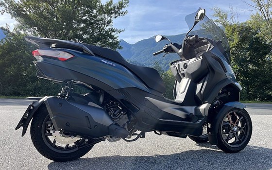 Neufahrzeug Piaggio MP3 530 HPE Exclusive - Bild 2 Neufahrzeug Piaggio MP3 530 HPE Exclusive - Bild 2
