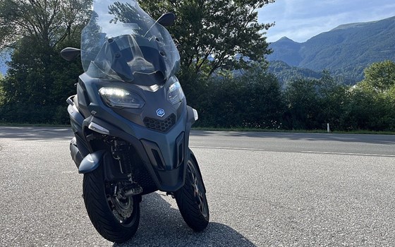 Neufahrzeug Piaggio MP3 530 HPE Exclusive - Bild 4 Neufahrzeug Piaggio MP3 530 HPE Exclusive - Bild 4