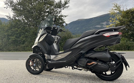 Neufahrzeug Piaggio MP3 530 HPE Exclusive - Bild 4 Neufahrzeug Piaggio MP3 530 HPE Exclusive - Bild 4