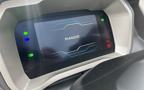 Neufahrzeug Piaggio MP3 530 HPE Exclusive - Bild 6