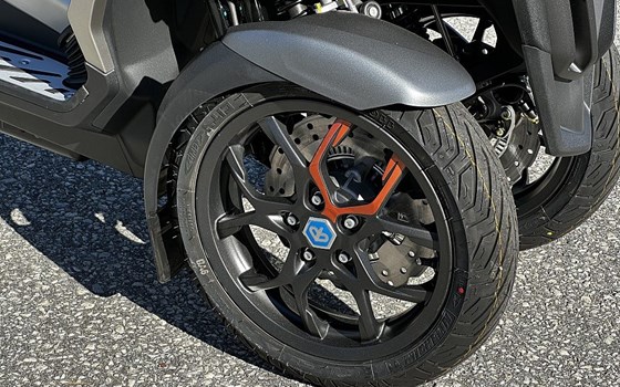 Neufahrzeug Piaggio MP3 530 HPE Exclusive - Bild 8