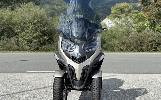 Neufahrzeug Piaggio MP3 530 HPE Exclusive - Bild 2 Neufahrzeug Piaggio MP3 530 HPE Exclusive - Bild 2