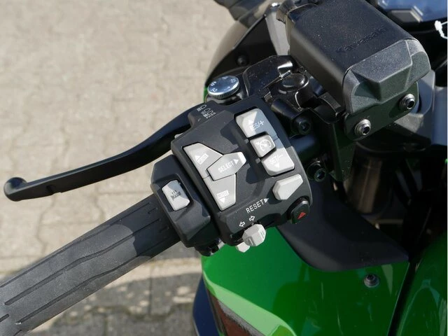 Angebot Kawasaki Ninja 1100SX SE Bild 16: Angebot Kawasaki Ninja 1100SX SE