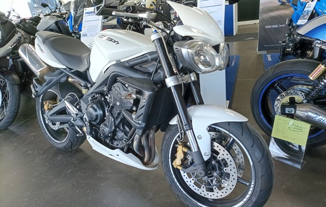 Triumph Street Triple 675 R