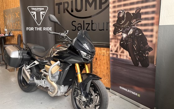 Gebrauchtmotorrad Moto Guzzi V100 Mandello S - Bild 4 Gebrauchtmotorrad Moto Guzzi V100 Mandello S - Bild 4