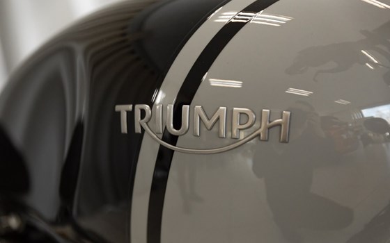 Neufahrzeug Triumph Bonneville Bobber - Bild 16