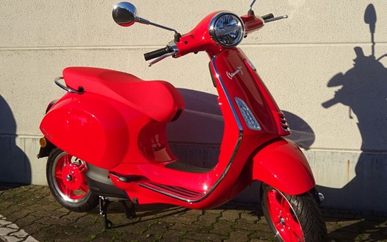 Neufahrzeug Vespa Primavera RED Elettrica 70 - Bild 9