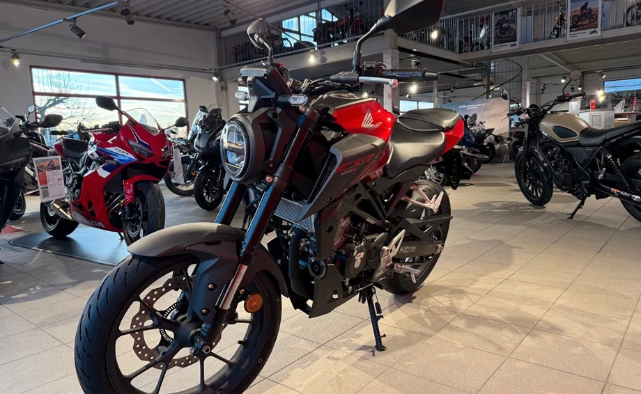 Offer Honda CB125R Bild 12: Offer Honda CB125R