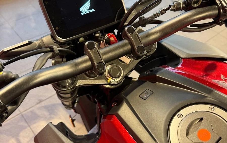 Offer Honda CB125R Bild 13: Offer Honda CB125R