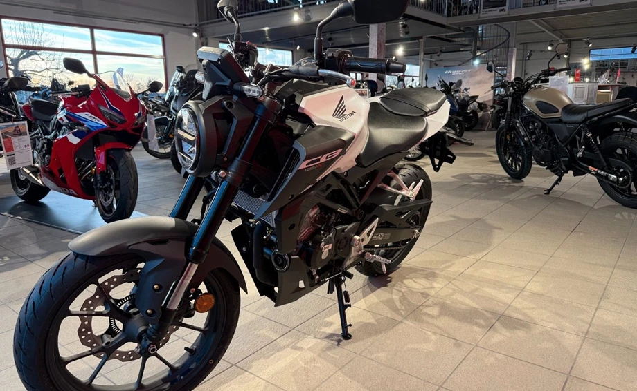 Offer Honda CB125R Bild 15: Offer Honda CB125R